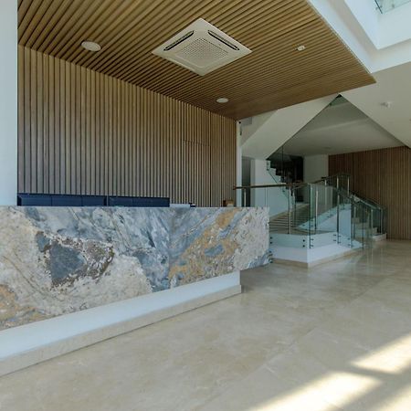 Apartamentos Cartagena Marbella Suite Экстерьер фото
